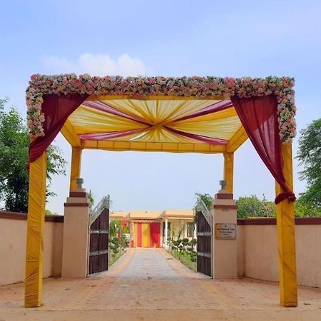 Wedlock Farms - Events Venue Villa Гургаон Екстериор снимка